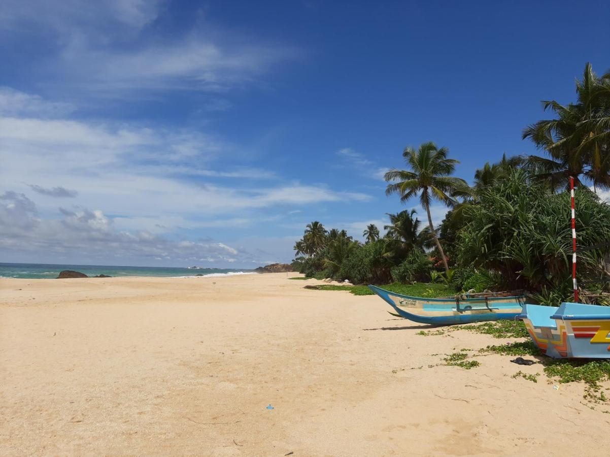 Dollyz Home - Sri Lanka Ambalangoda  Dış mekan fotoğraf